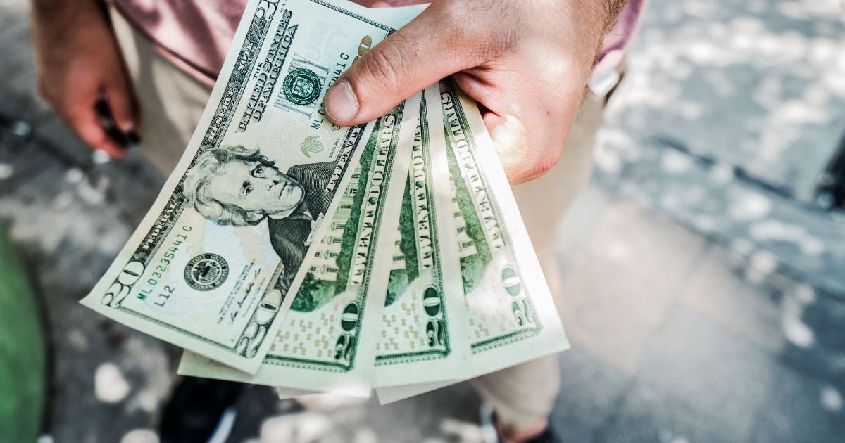 Does the Bible say anything about lending money?