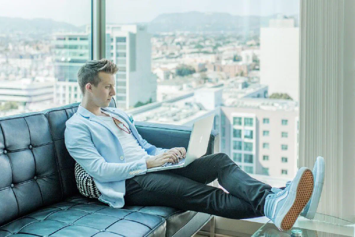 Is it wrong for a Christian to want to be rich and famous?