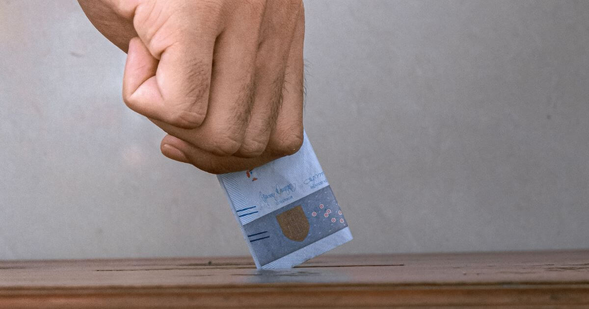 Christian tithing - What does the Bible say?