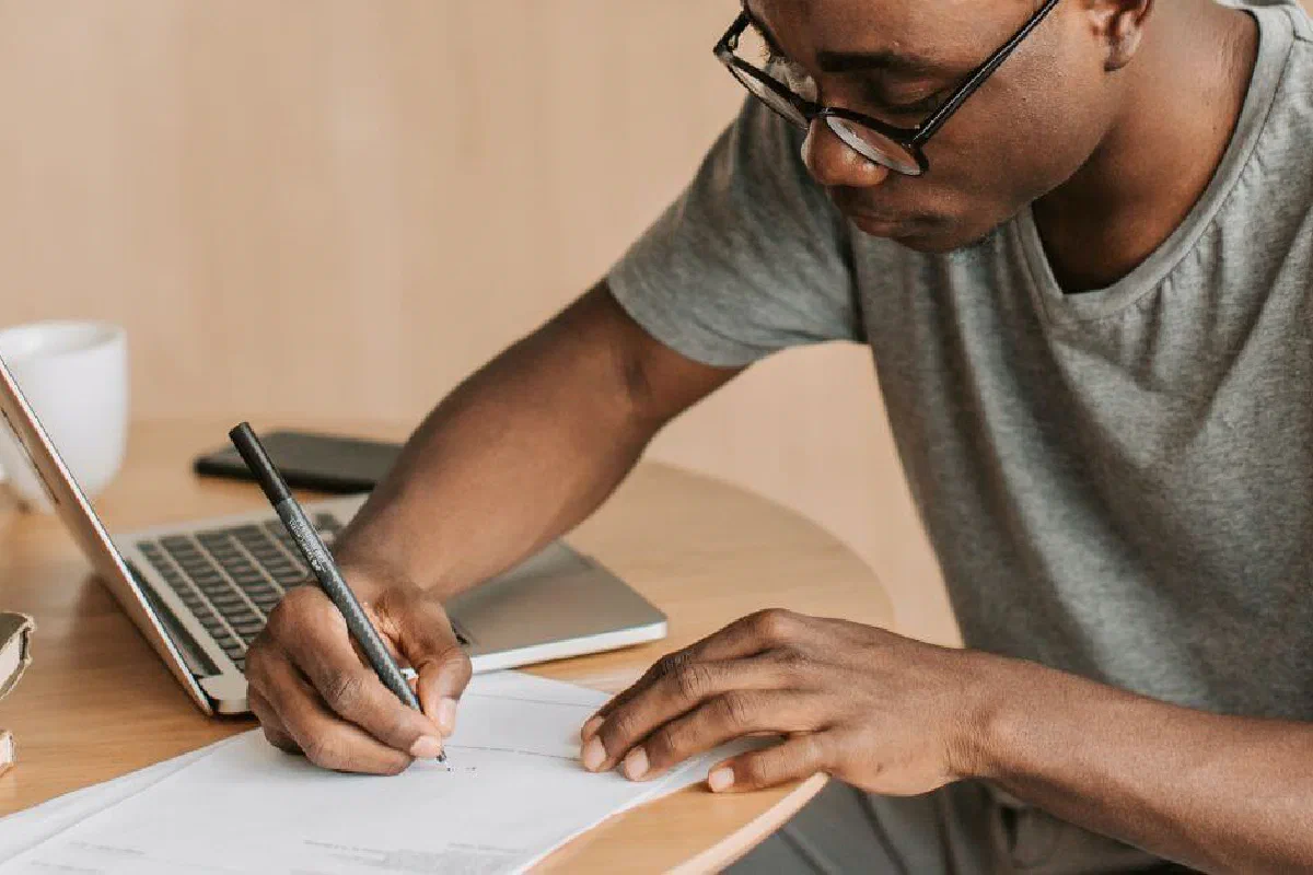 How can knowing Greek and Hebrew be helpful when studying the Bible?