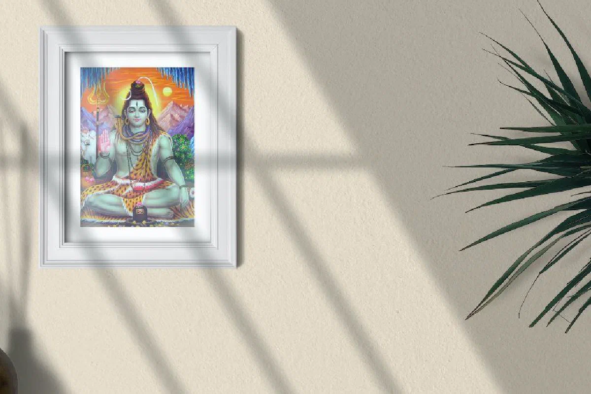 Why should a Hindu consider becoming a Christian?
