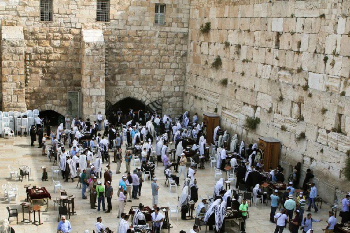 Matthew 27:25 says, 'His blood be on us and on our children.' What does this mean? Are Jews cursed because of the killing of Christ?