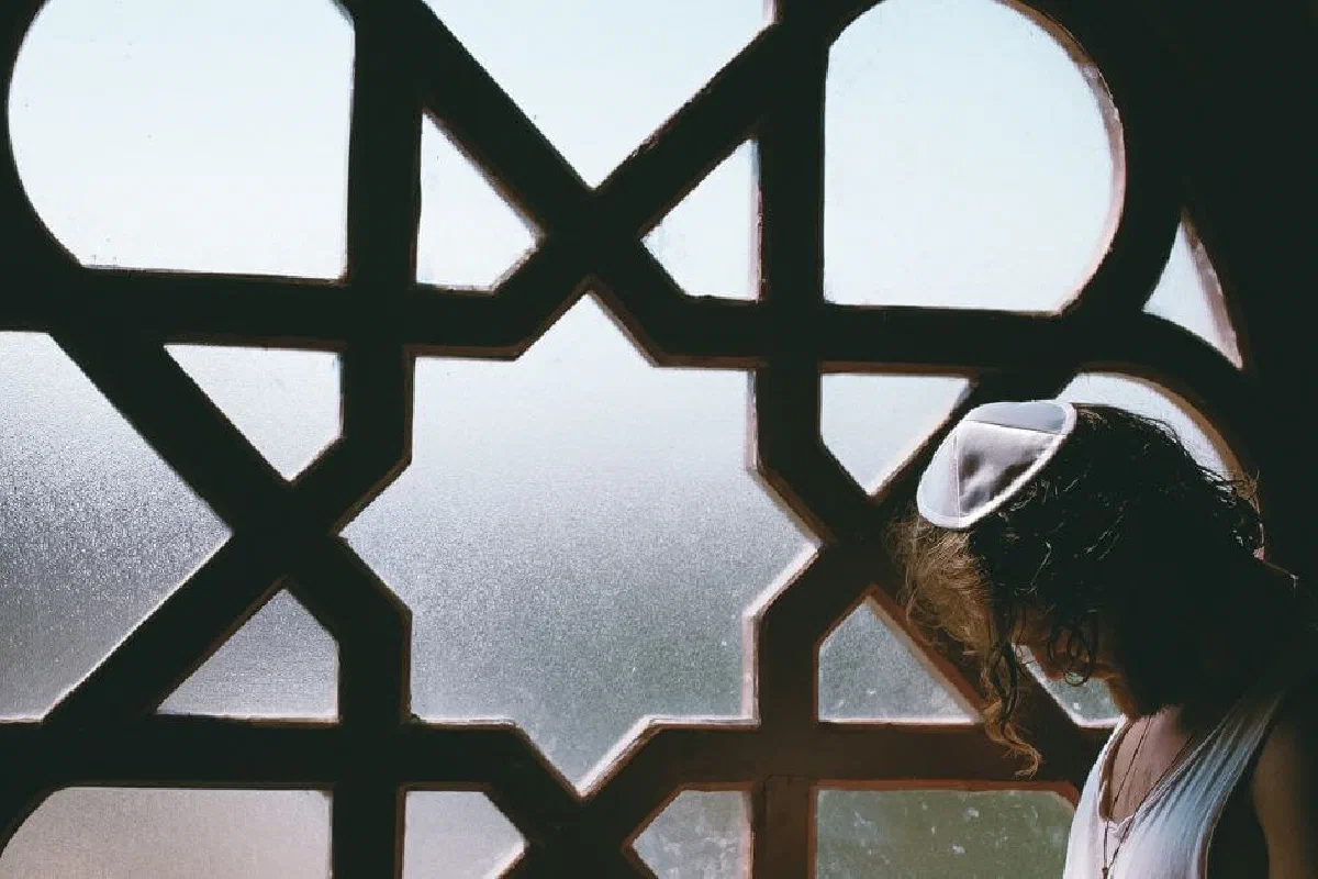 Why should a Jewish person consider becoming a Christian?