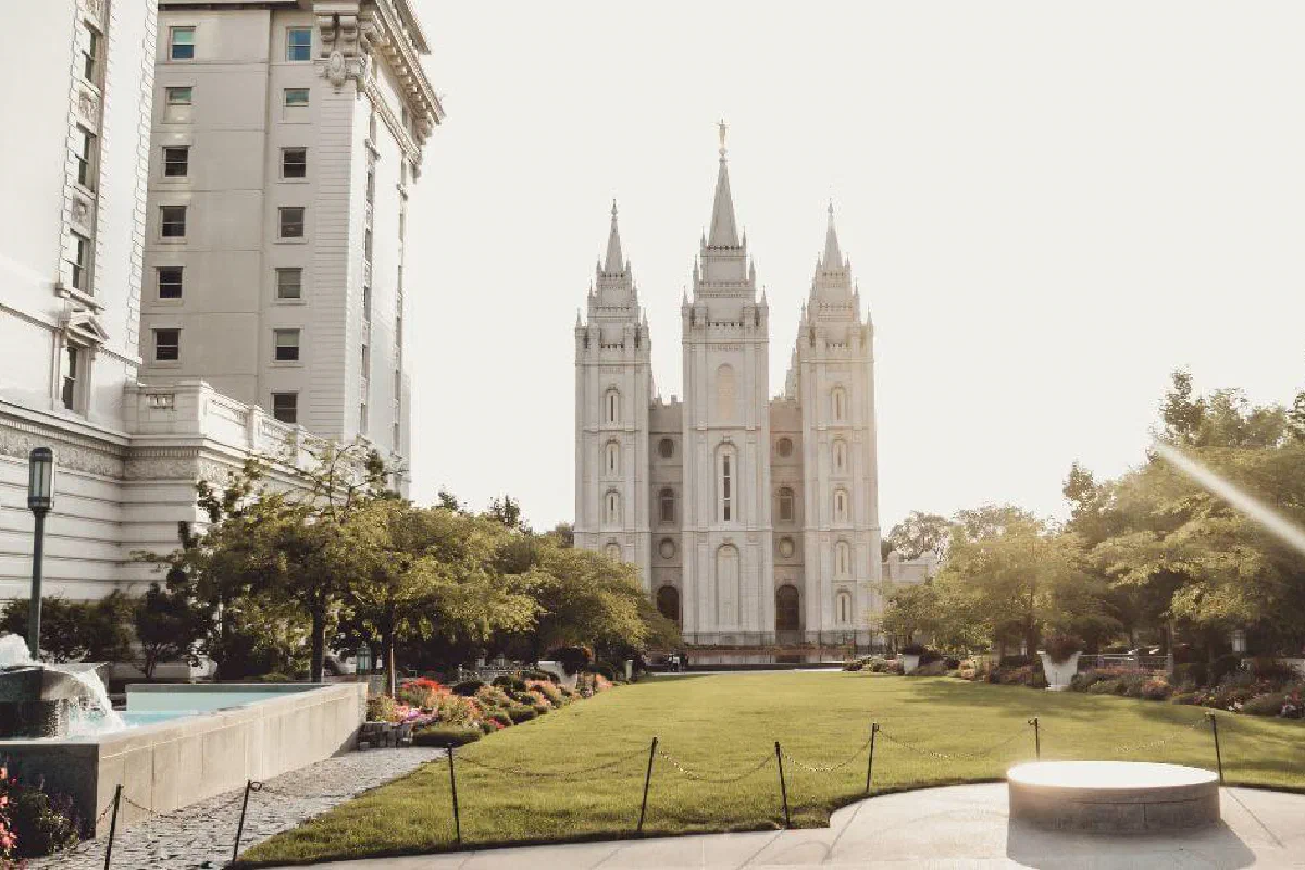 What do Mormons believe? What is Mormonism?
