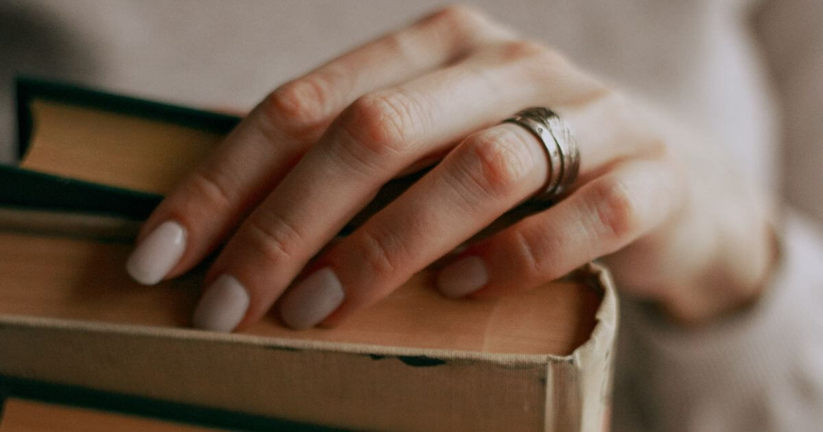 Are Mormons Christian? Do Mormons and Christians believe the same things?