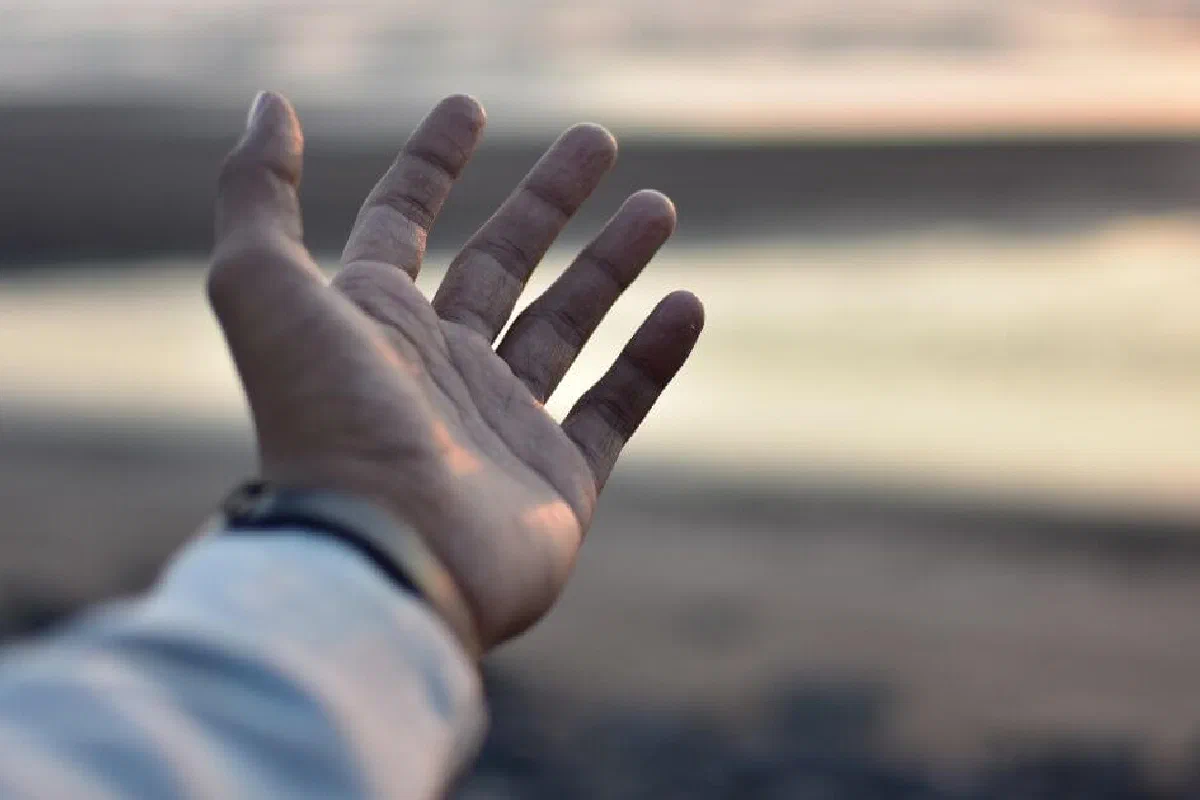 Should we guide our actions with the question, 'What would Jesus do (WWJD)?'