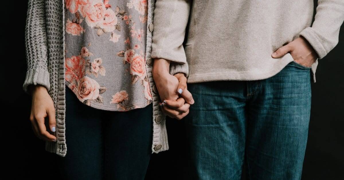 What are appropriate boundaries in dating?