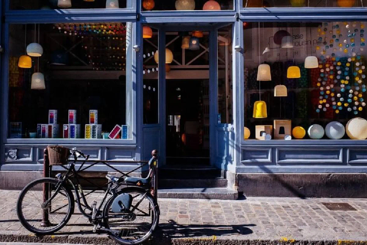 What does the Bible say about church-shopping/church-hopping?
