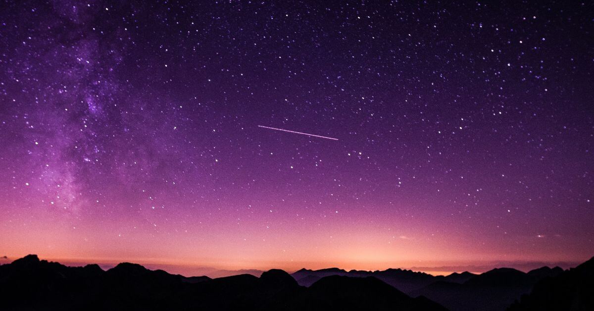 Does the Bible support the Day-Age Theory? Could God have used six long periods to create the world, rather than six 24-hour days?