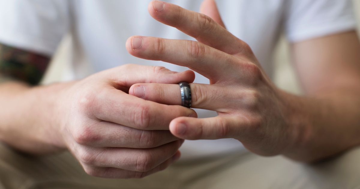 Can a divorced person remarry?