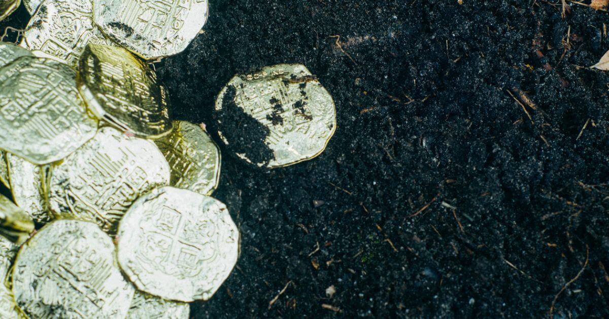 What is the ephod in the Old Testament?