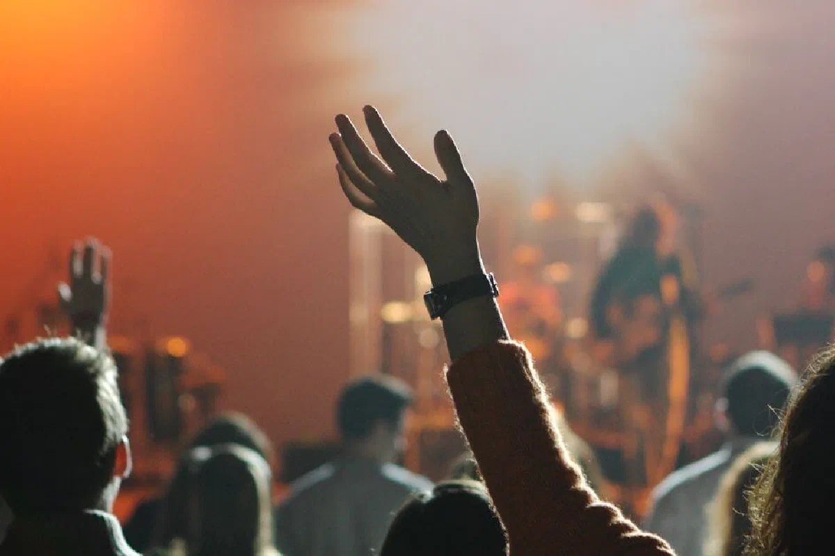 What does it mean to be an Evangelical Christian? How is it different from other labels of Christianity?
