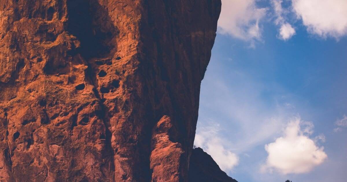 What does it mean to set your face like flint in Isaiah 50:7?