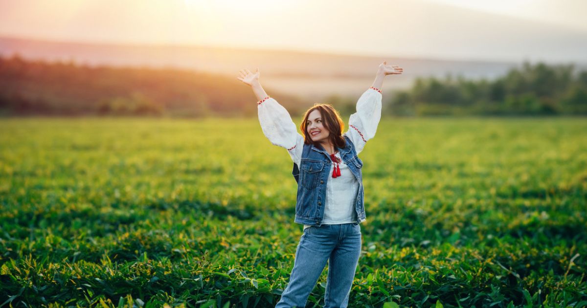 Are believers supposed to feel the Holy Spirit?