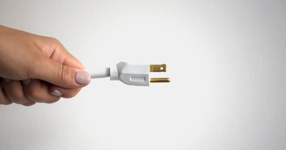 What does it mean to have a form of godliness but deny its power (2 Timothy 3:5)?