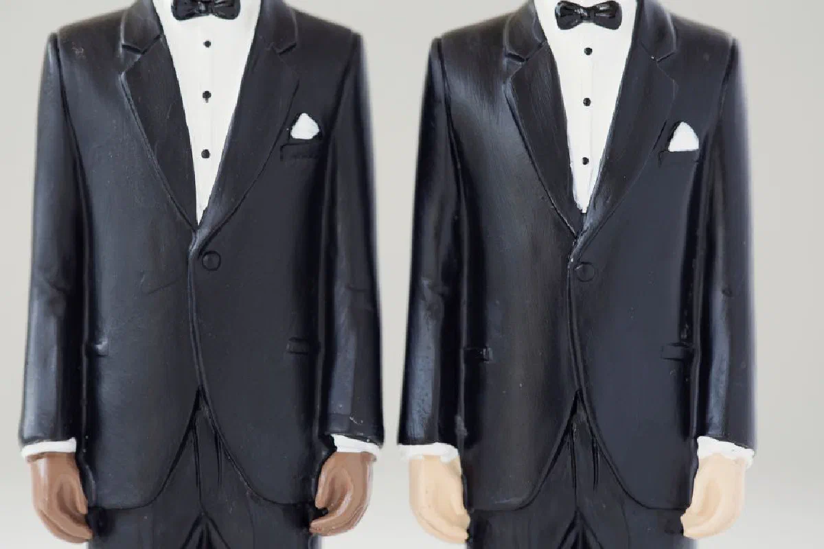 What does the Bible say about a Christian attending a gay wedding?