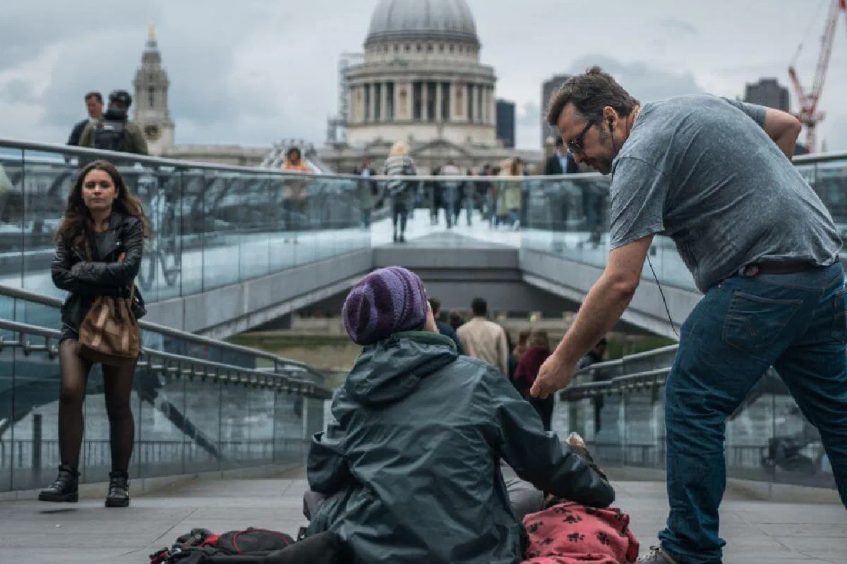 What does the Bible say about giving to the poor?