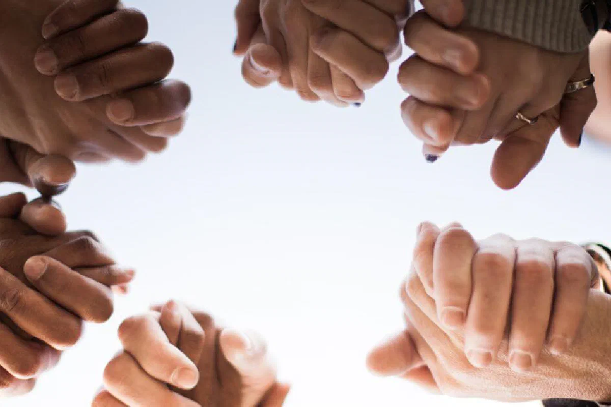 What does it mean to be in one accord?