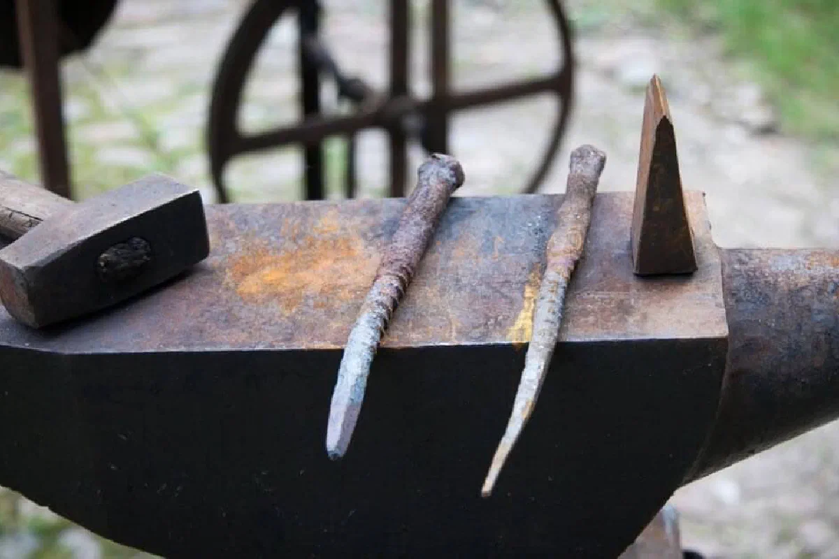What does ‘iron sharpens iron’ mean?