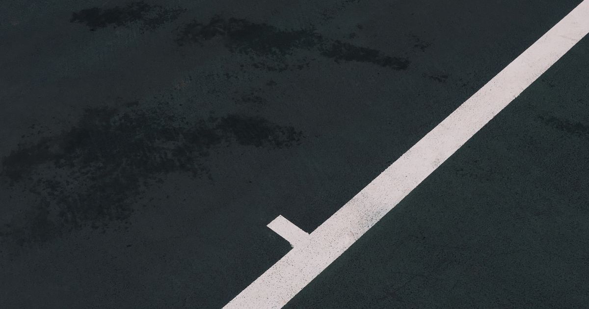 What is the middle verse of the Bible?