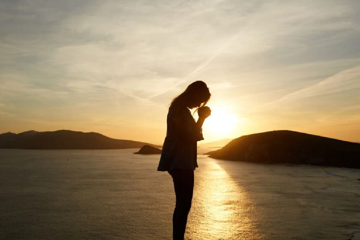 What did Jesus mean when He said, ‘Peace I leave with you; my peace I give to you’ (John 14:27)?