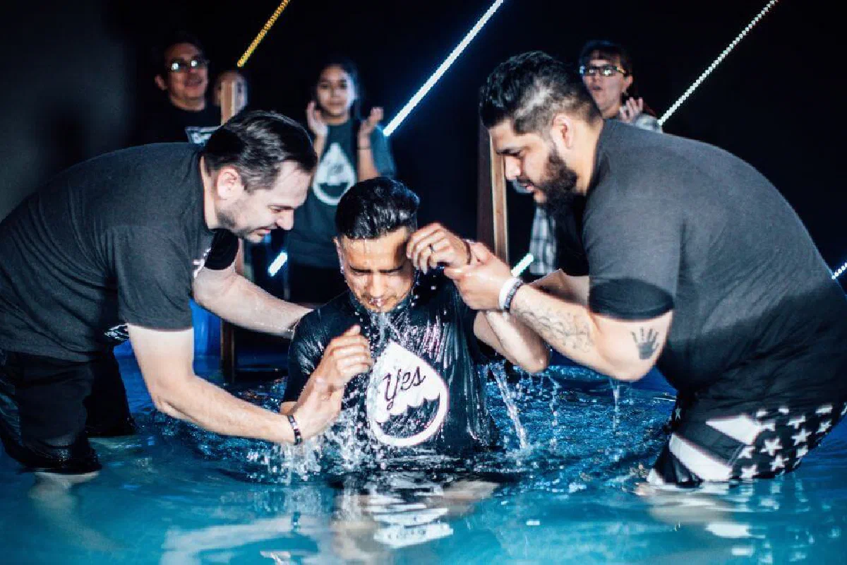 What is meant in Ephesians 4:5 that there is ‘one baptism’