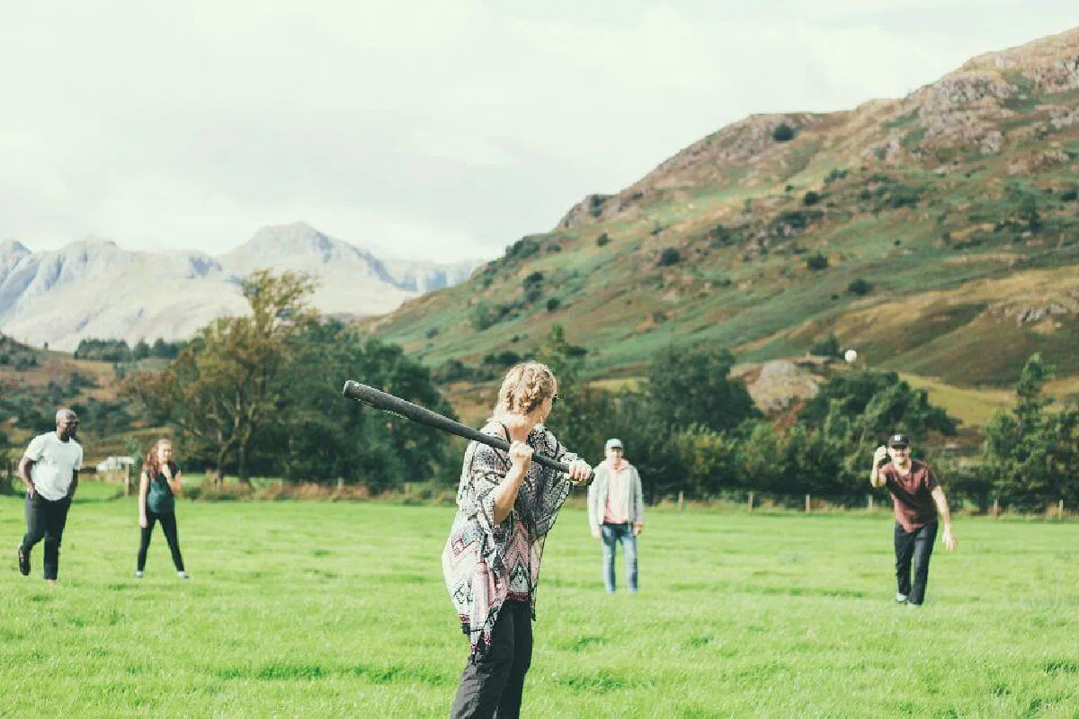 What outreach ministries should a church have?