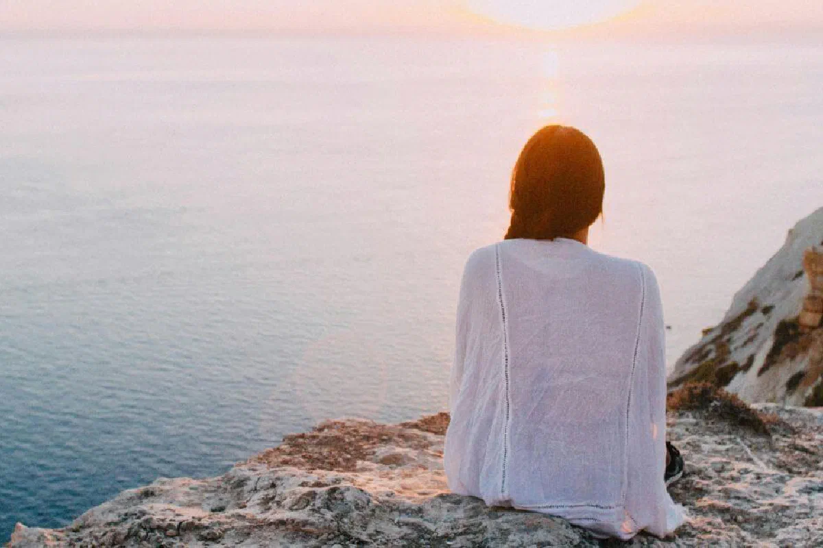 What does Jesus mean when He says, 'Peace I leave with you' (John 14:27)?