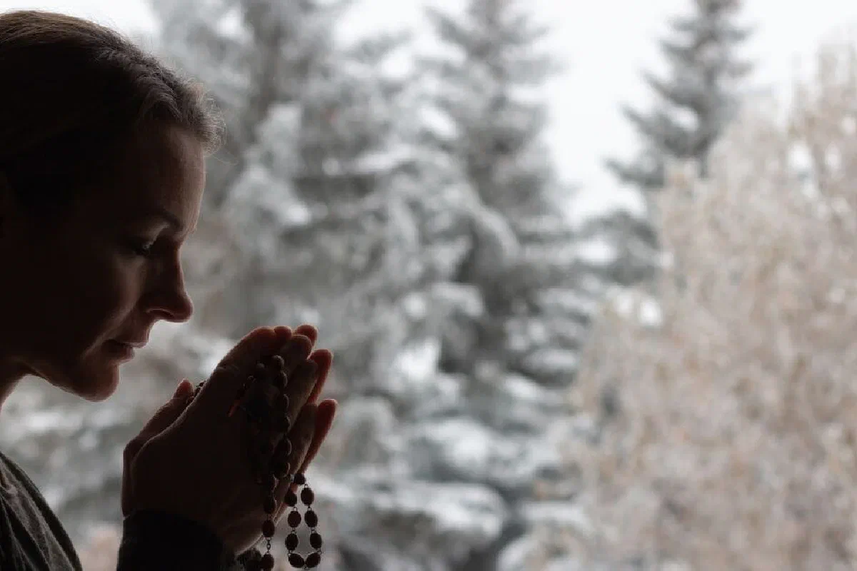 Is praying the rosary biblical?
