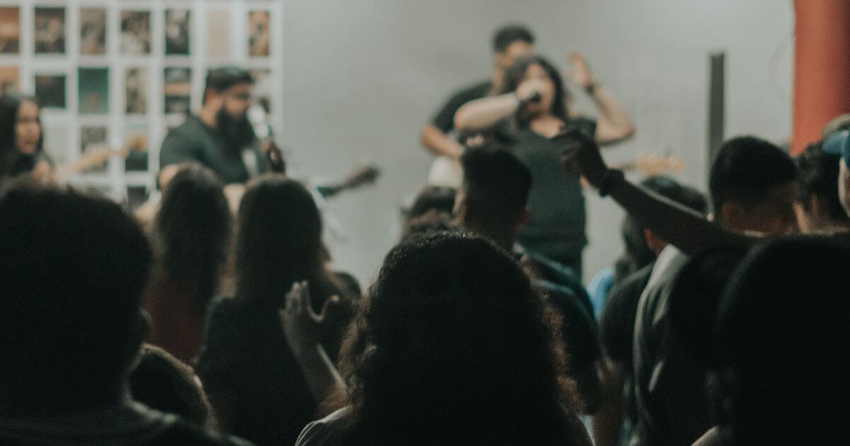 Which is correct, the regulative principle or the normative principle of worship?