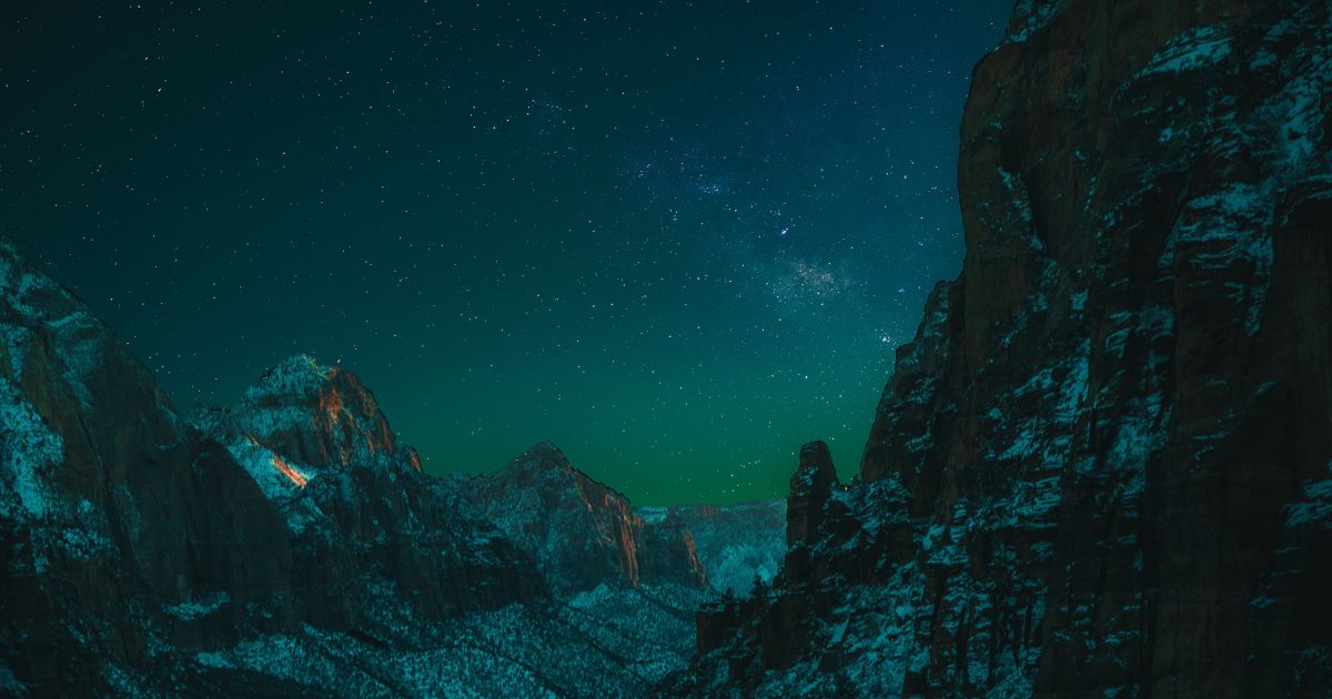 What are the seraphim in the Bible?