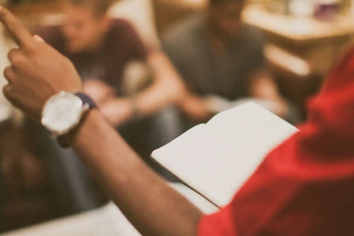 What does the Bible say about serving in the church? What are some ways I can serve?
