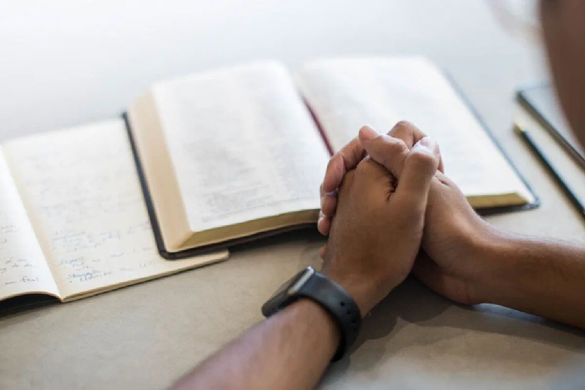 Is there such a thing as a solo Christian?