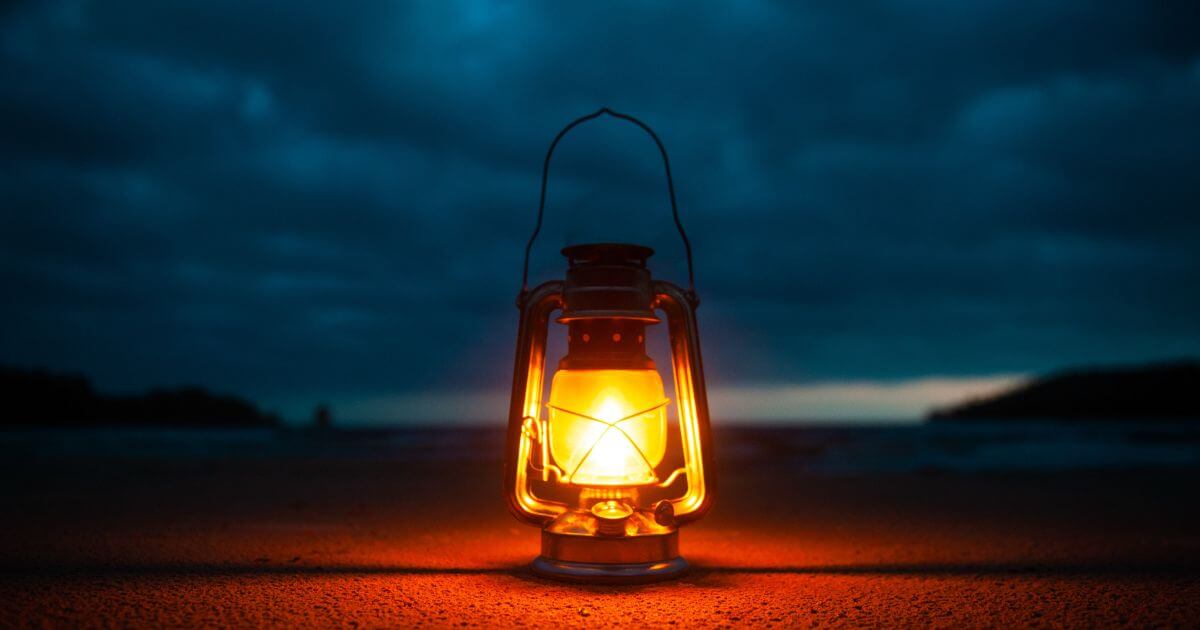 What does it mean that the light shines in the darkness (John 1:5)?