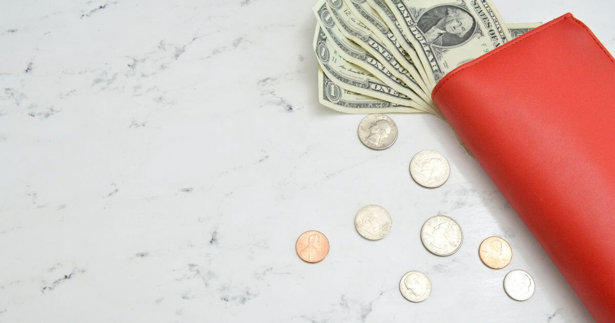 Are tithes and offerings the same thing? Do Christians have to give tithes and offerings?