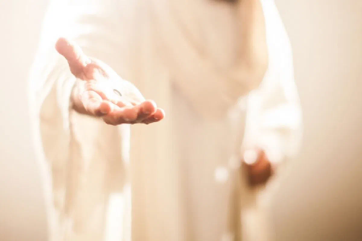 After Jesus rose from the dead, He told Mary to stop clinging to Him, but then told Thomas to touch His hands. Why the difference?
