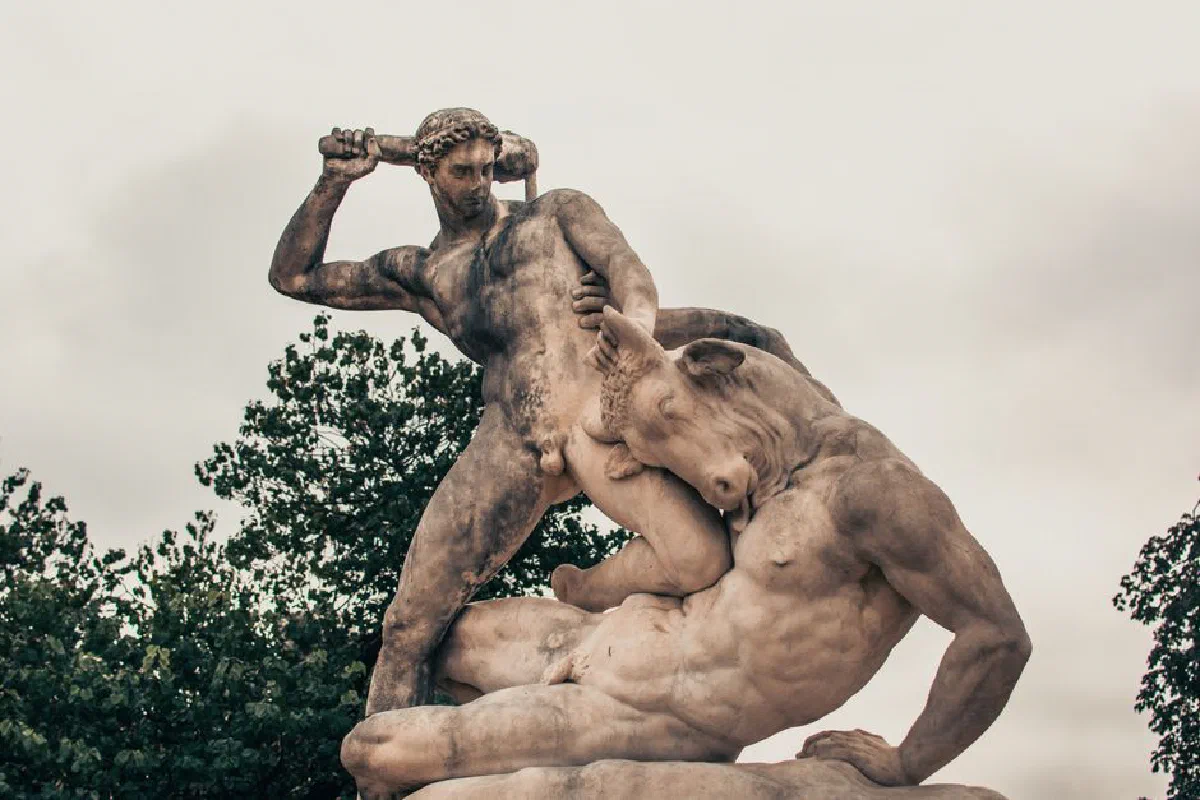 Detailed sculpture depicting Theseus and the Minotaur in Paris' Tuileries Garden.
