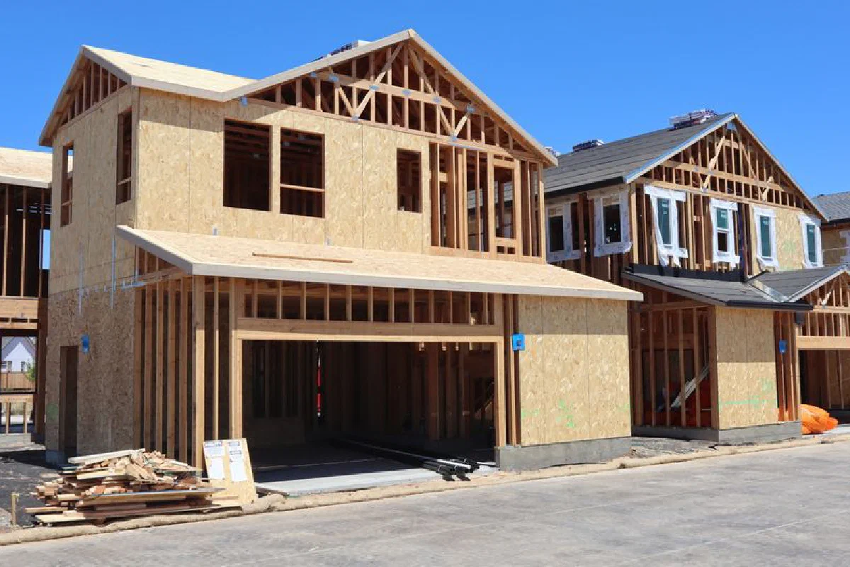 New homes under construction in Elk Grove, capturing the growth of suburban living.