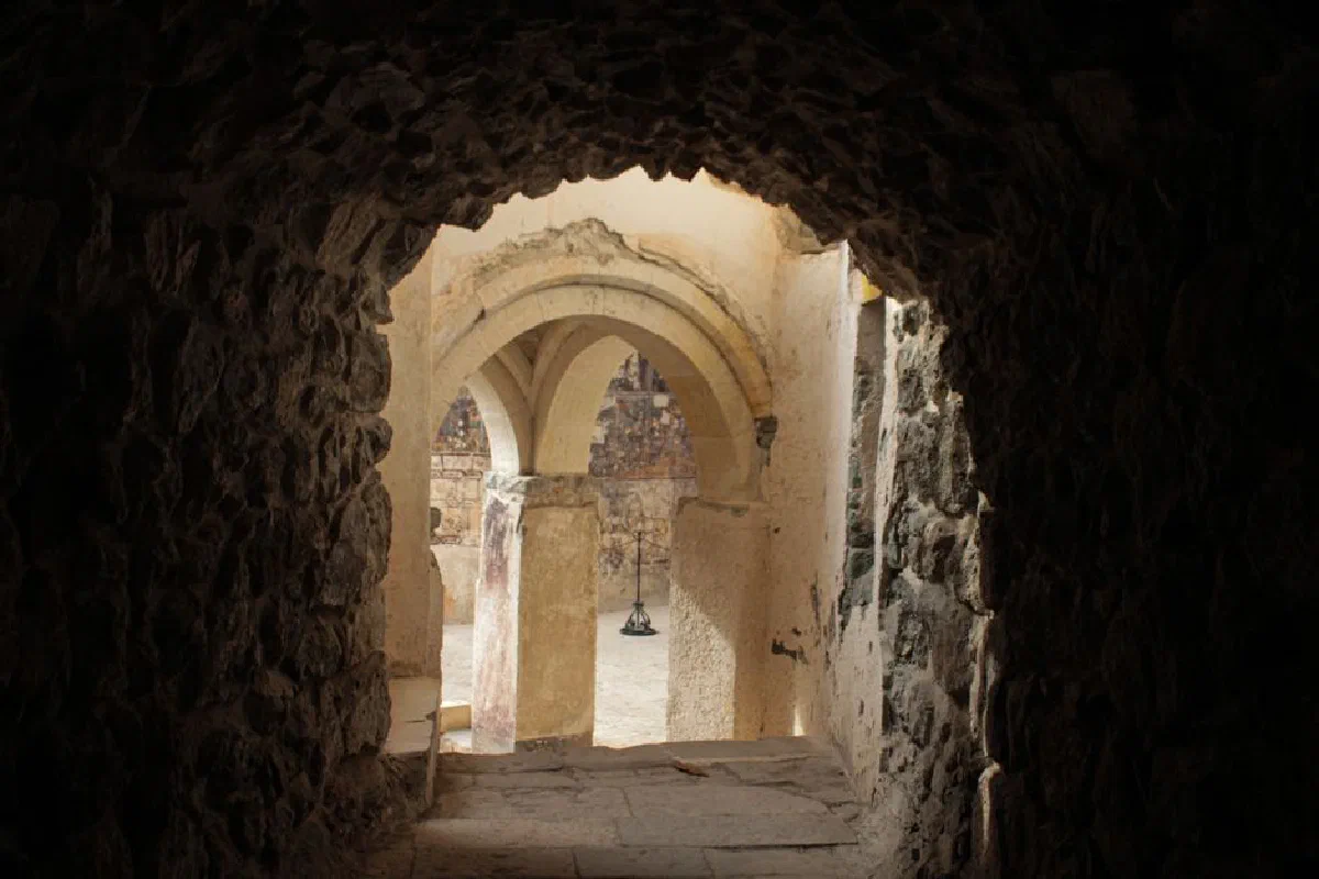 Explore the historic stone archways of Altındere, Trabzon. A glimpse into ancient architecture.