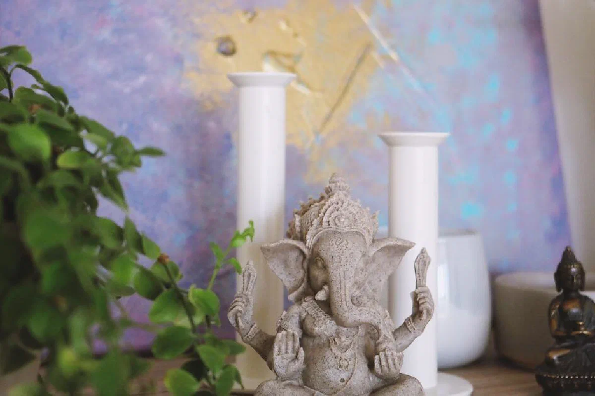 What do Hindus believe? What is Hinduism?
