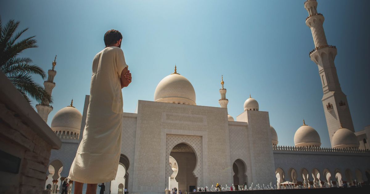 What do Muslims believe? What is Islam?