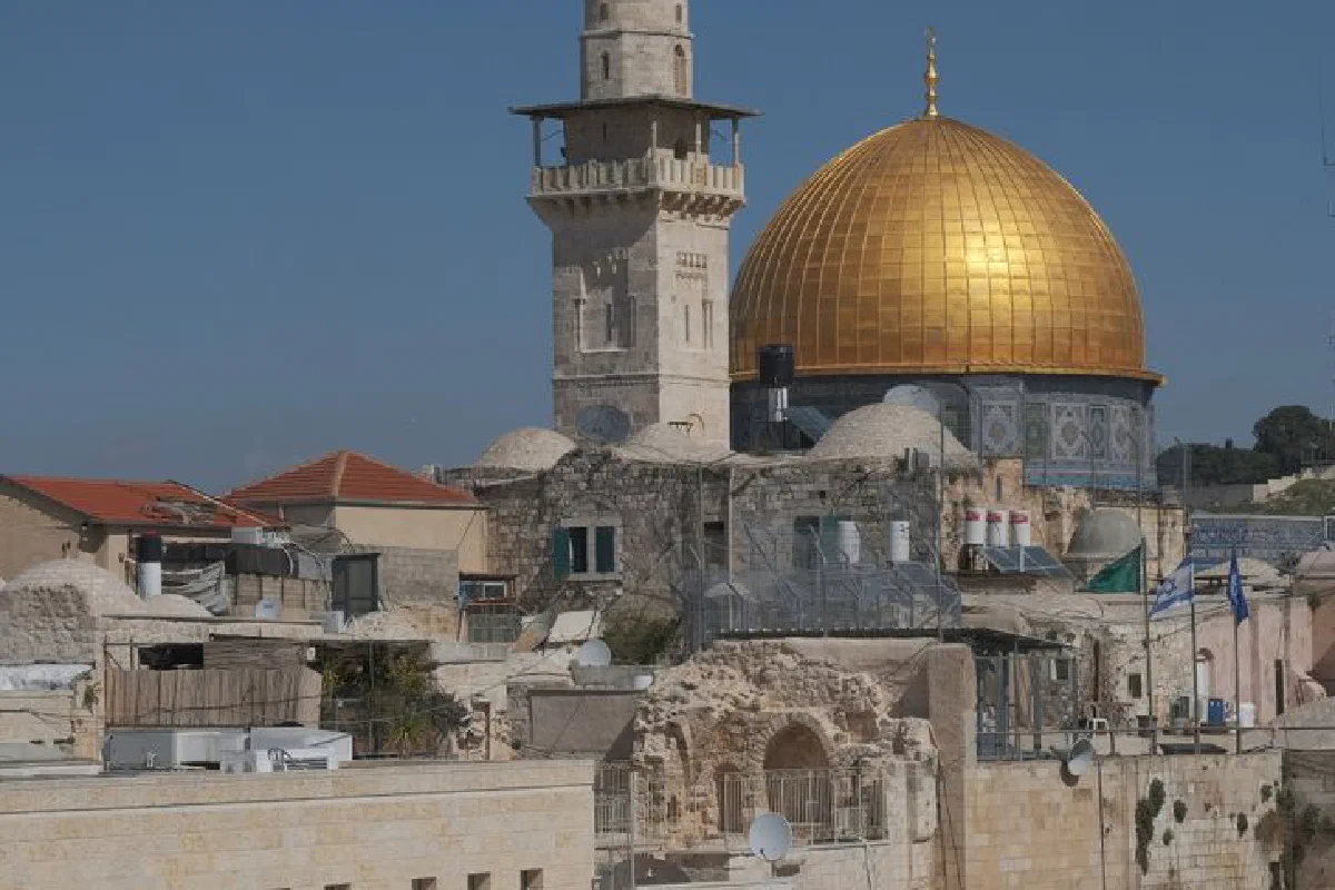View of the Dome of the Rock and surrounding architecture in Jerusalem's Old City.