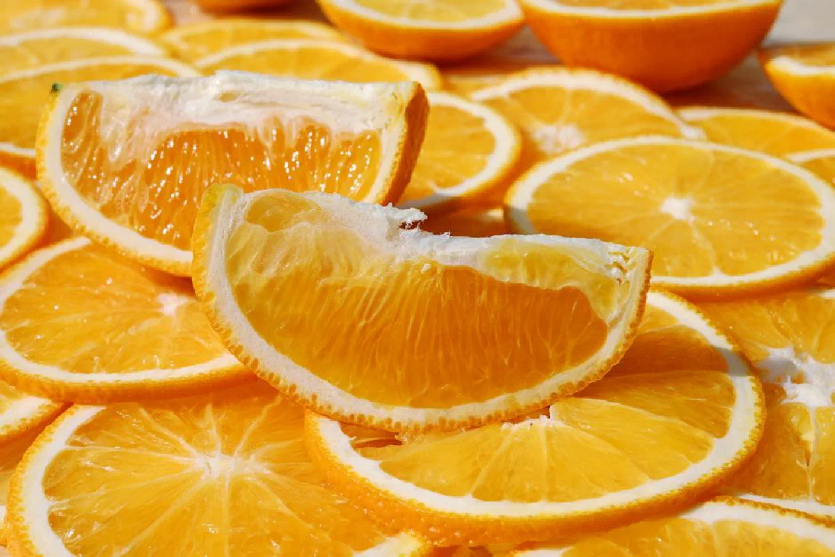 Close-up of juicy orange slices showcasing vibrant citrus colors and fresh texture.