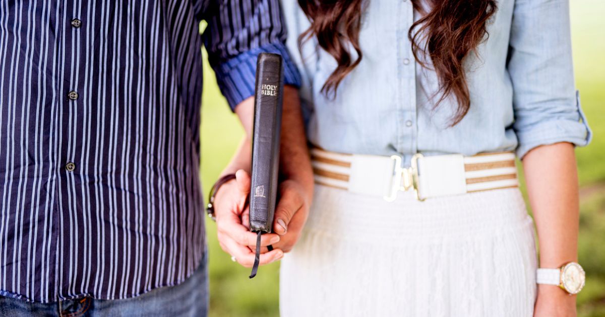 What does it mean that a wife is supposed to be a helpmeet/ help meet?