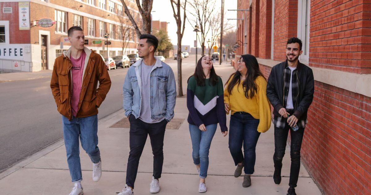 Does the Bible say anything about youth ministry?